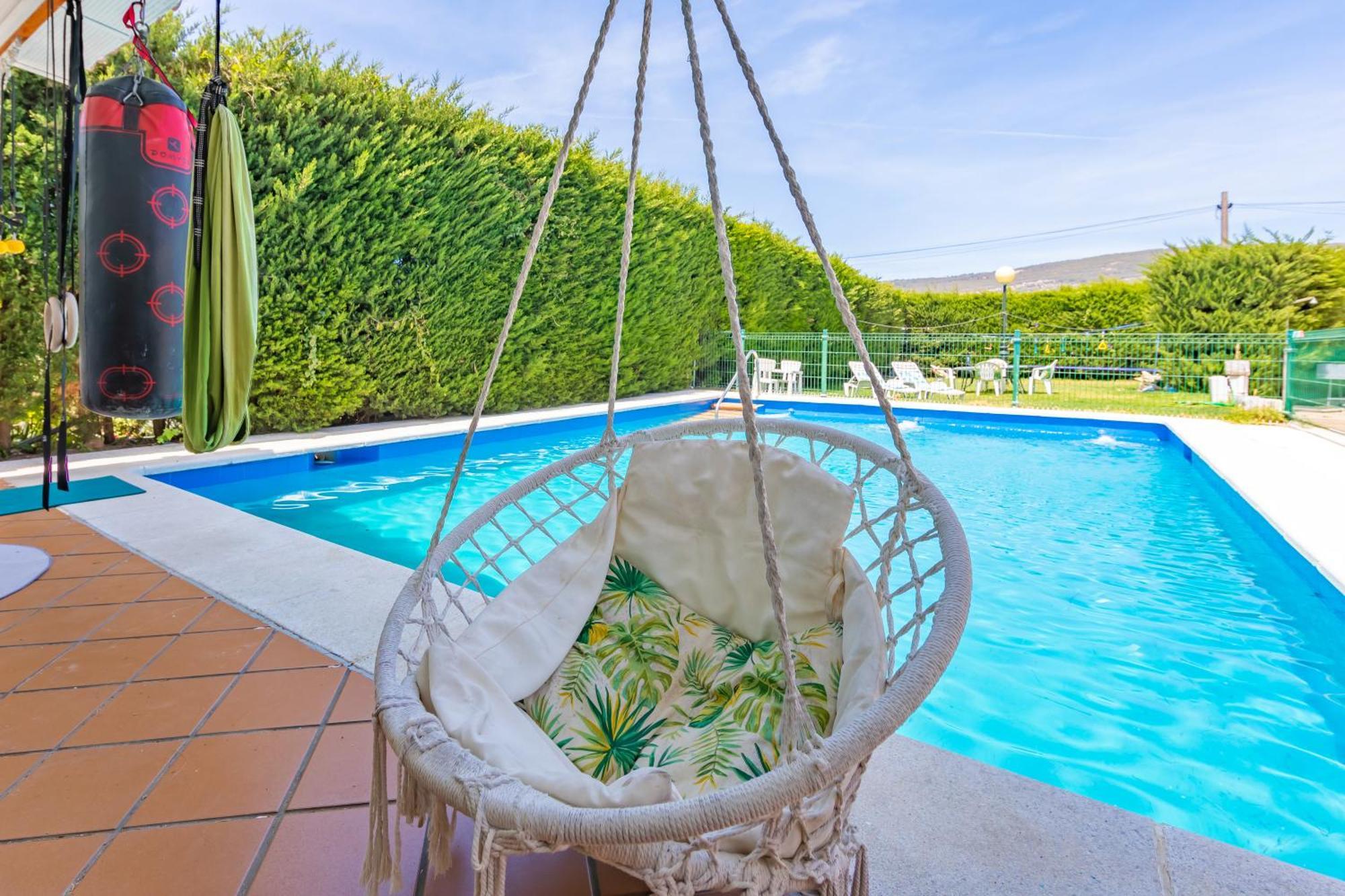 Chalet Con Piscina Privada En Bolonia Tarifa Exterior photo